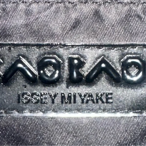 BAOBAO Geometric Patterned Tote Bag - Picture 5 of 6